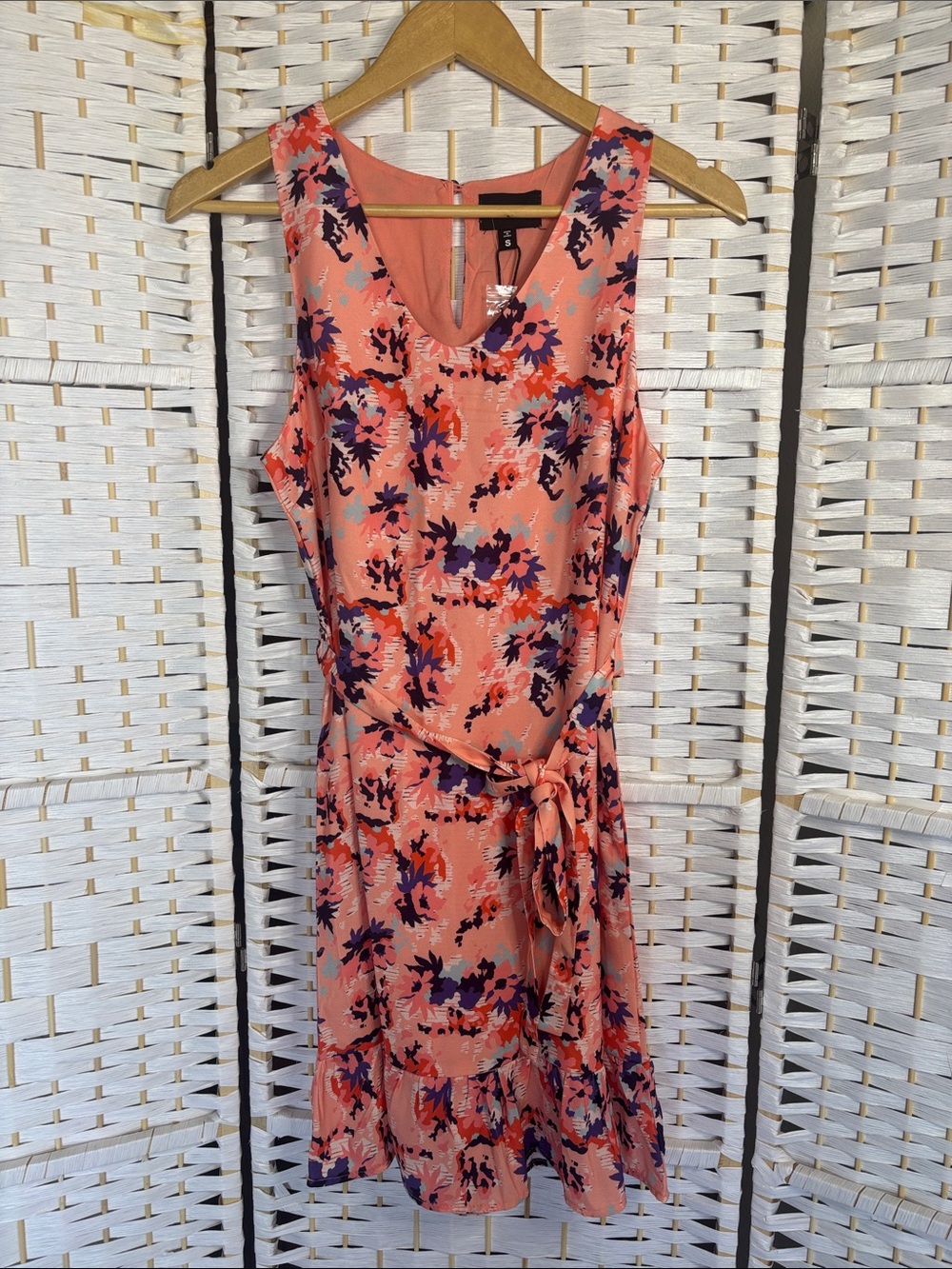 Heyson Sleeveless Coral Floral Dress